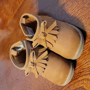 Carter's Every Step girls infant 1st walker Camber fringe fashion boot size 4